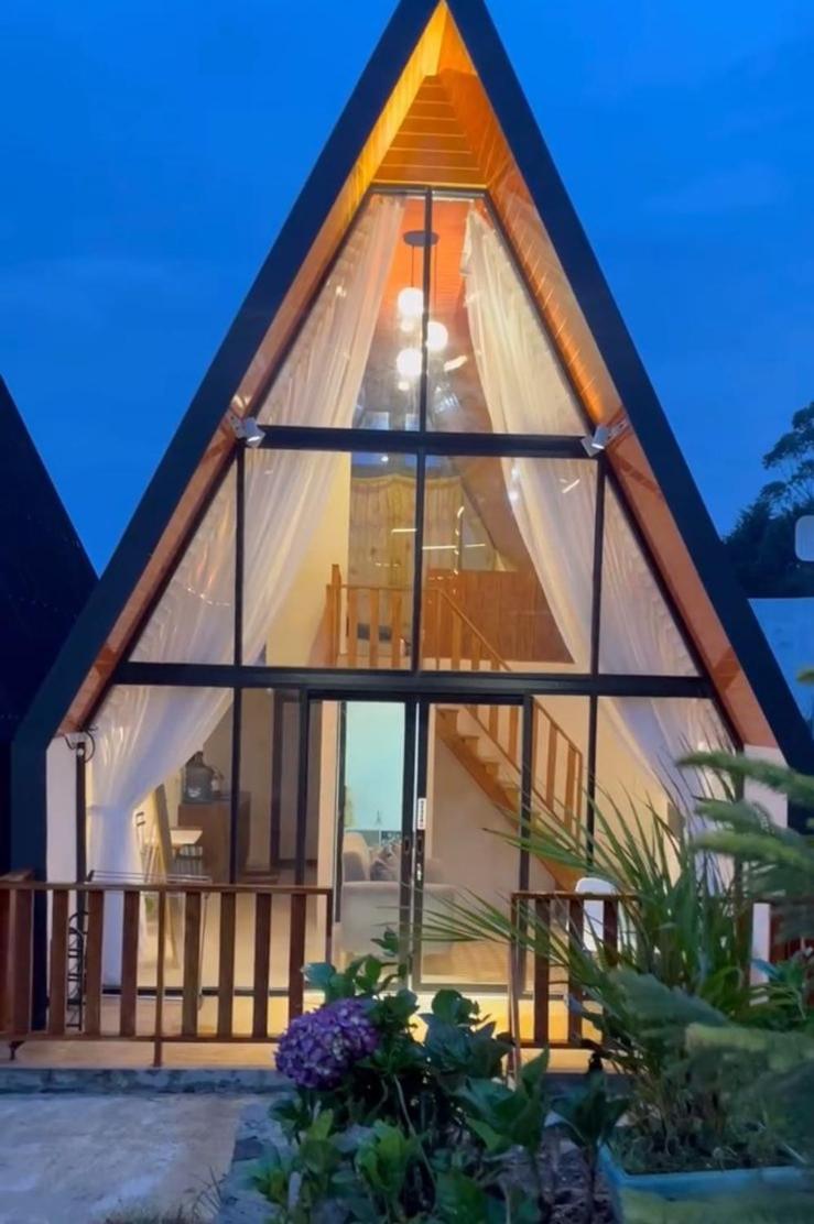 Agriya Lubis Cabin Dieng エクステリア 写真
